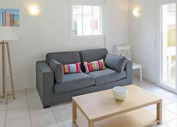 Oceane-1 By Interhome